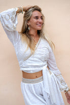 Short Tavio Lunara blanc d'Ibzmode, avec de subtils reflets
