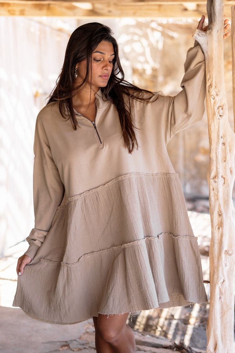 Bohemian jurk in taupe van ibzmode, Brands of Ibiza