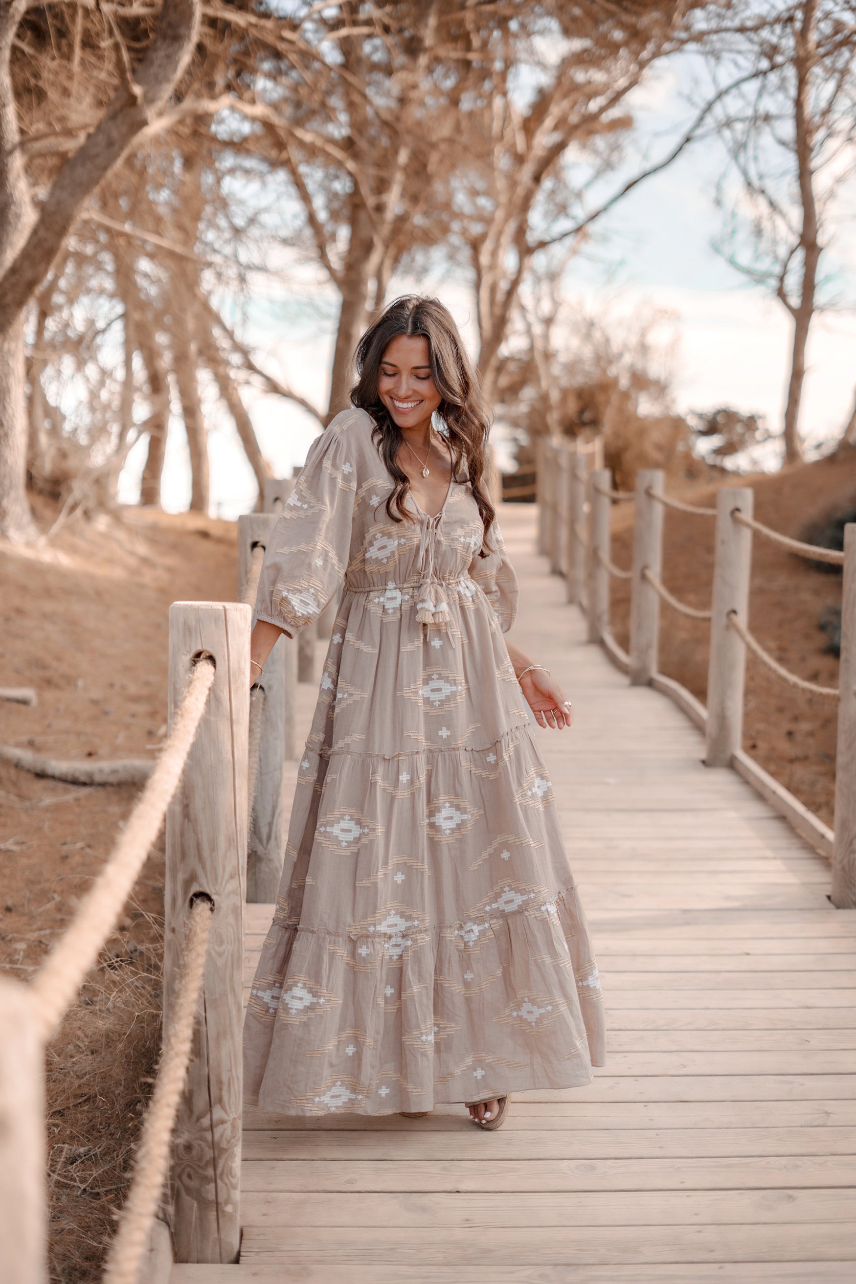 Bohemian jurk in taupe peach van ibzmode, Brands of Ibiza