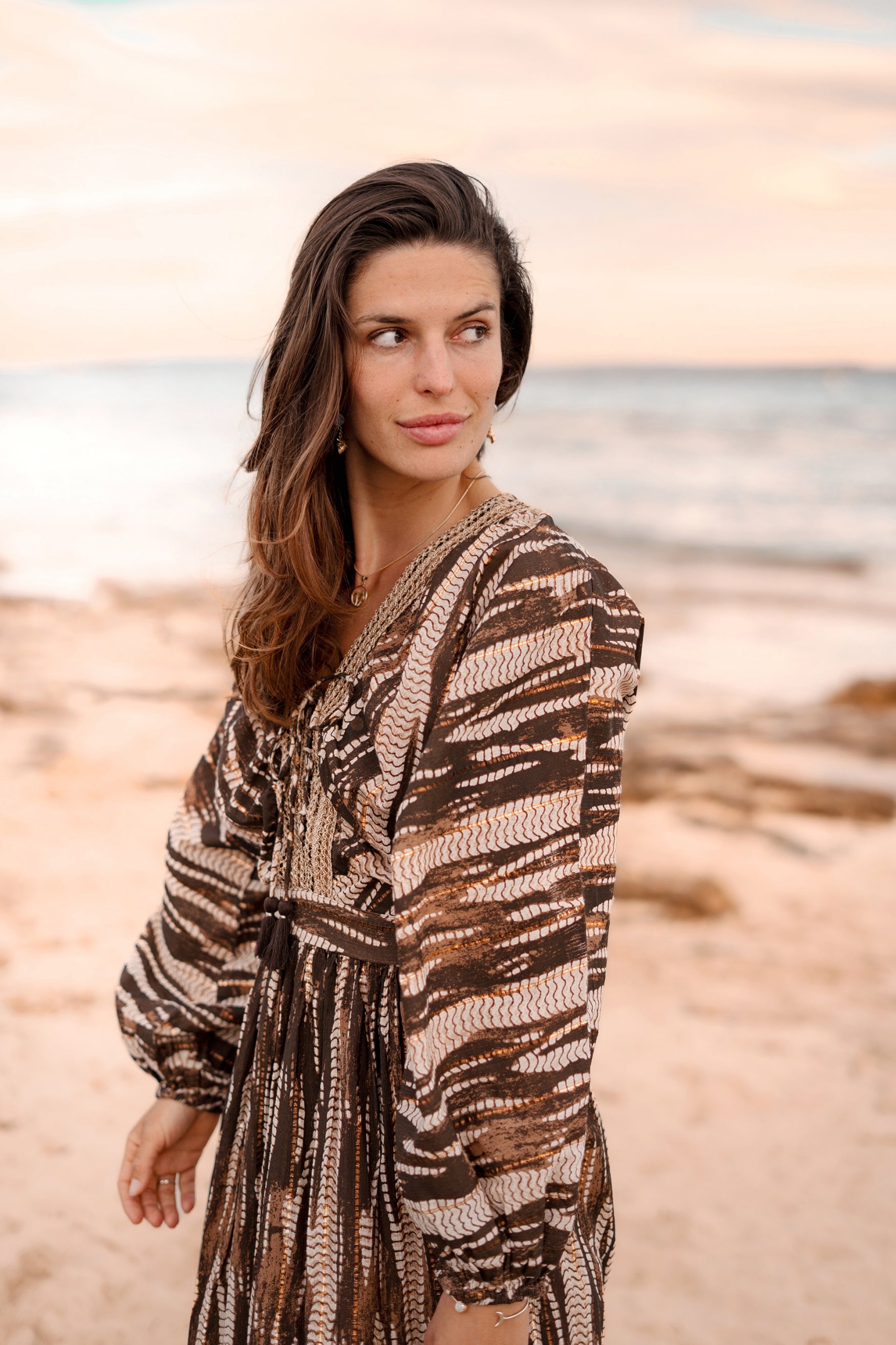 Bohemian jurk in brown van ibzmode, Brands of Ibiza