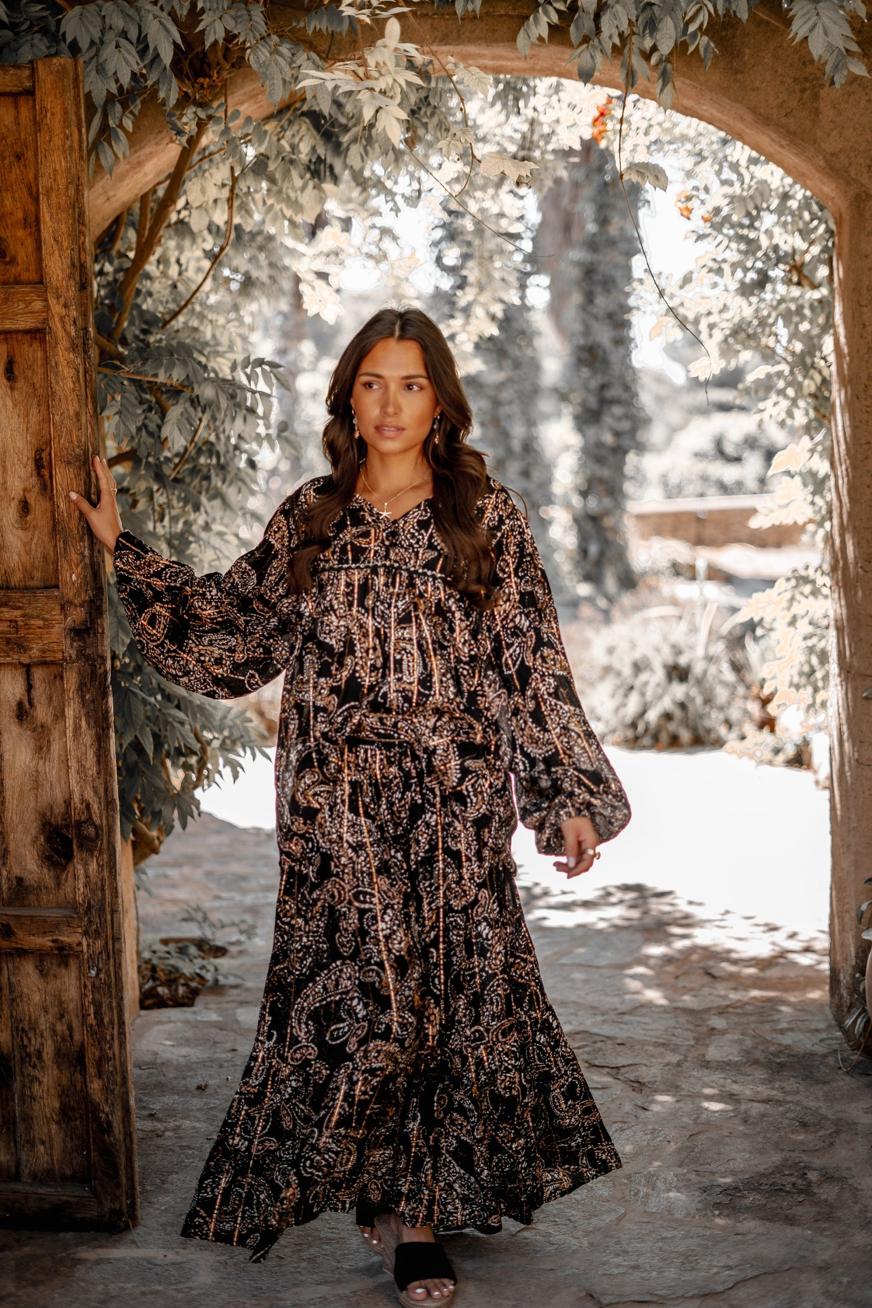 Bohemian blouse in black van ibzmode, Brands of Ibiza