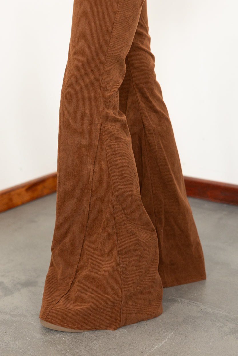 Bohemian broek in brown van MOOST Wanted, Brands of Ibiza