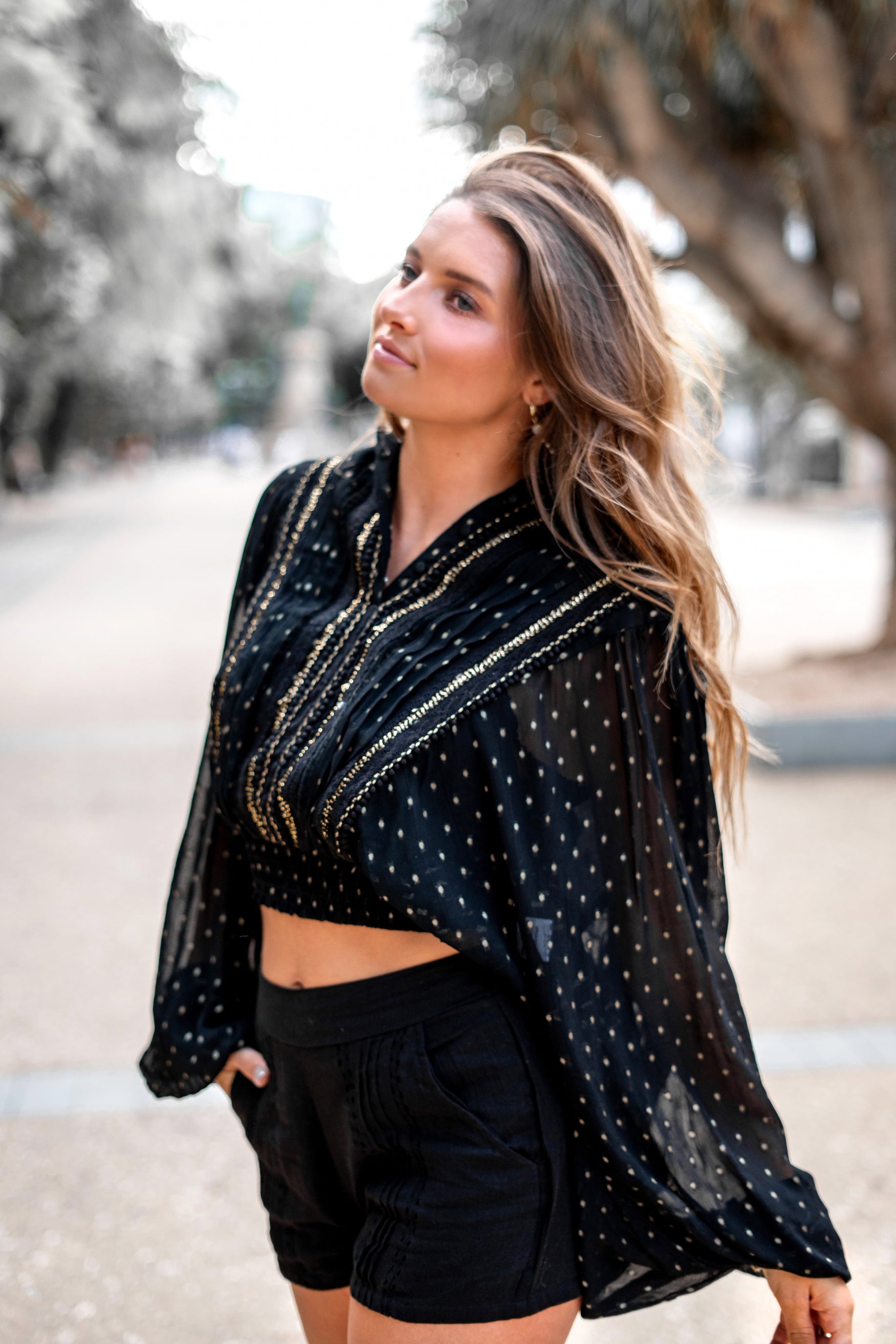Bohemian blouse in black van ibzmode, Brands of Ibiza