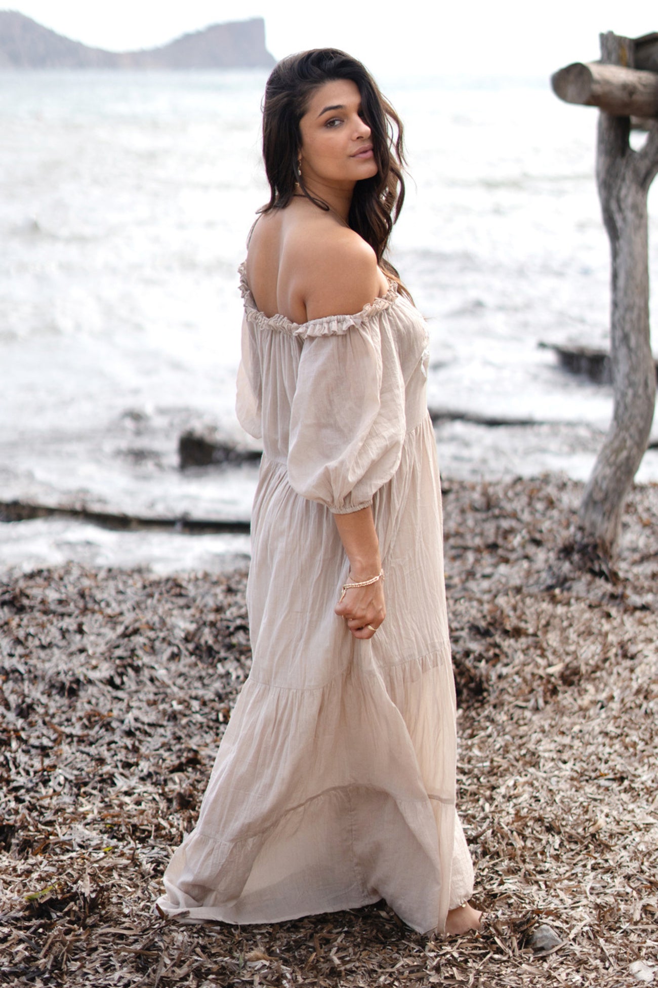 Bohemian jurk in light taupe van ibzmode, Brands of Ibiza