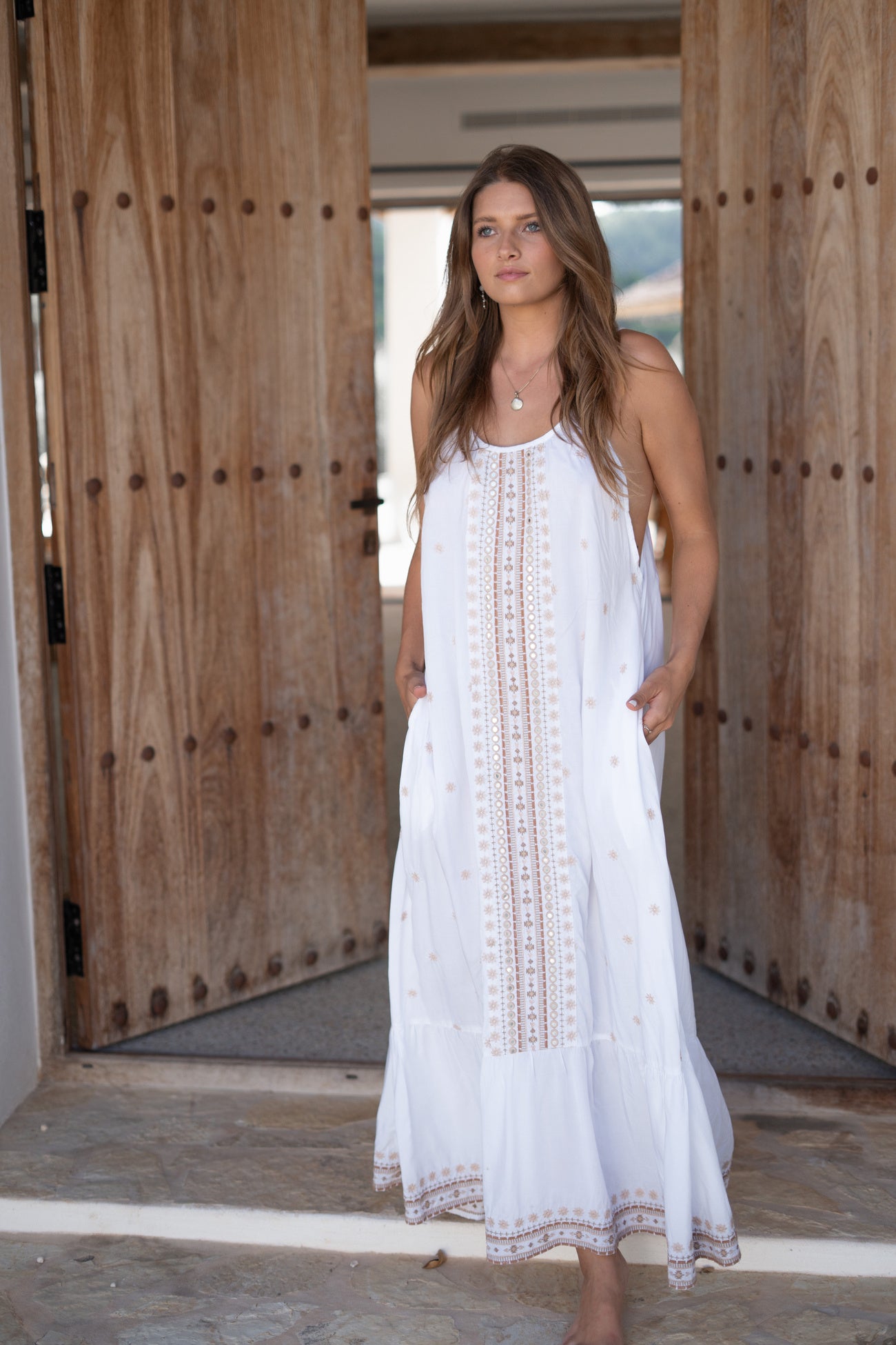 Bohemian jurk in white van ibzmode, Brands of Ibiza