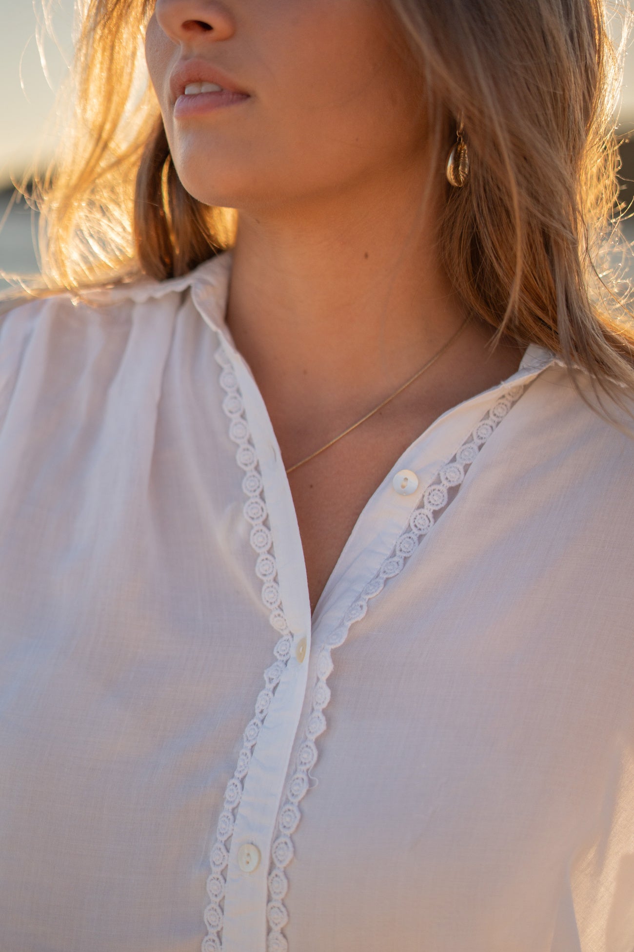 Bohemian blouse in white van ibzmode, Brands of Ibiza