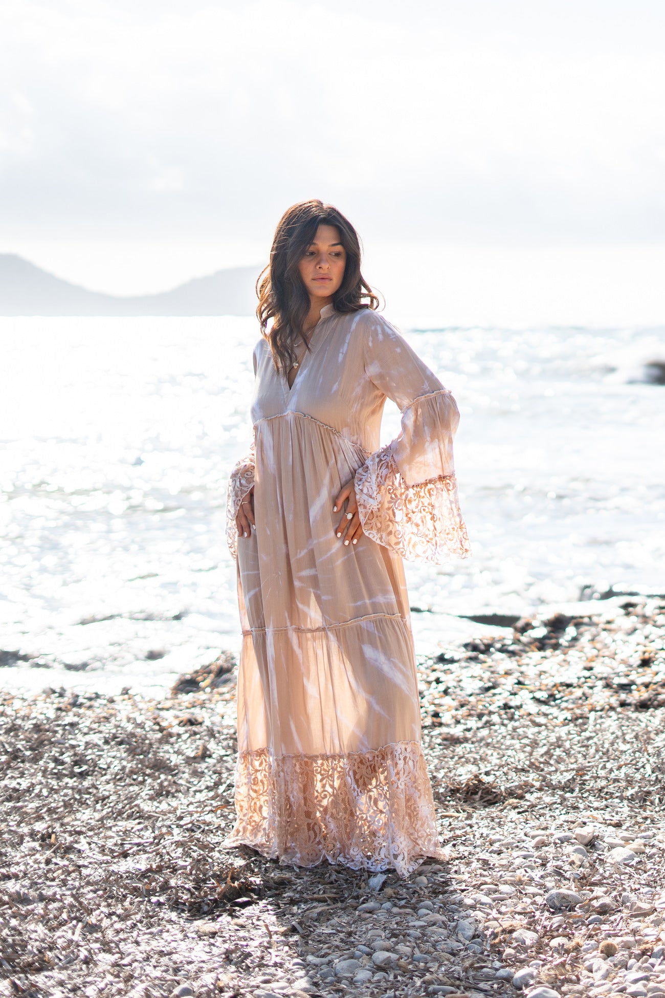 Bohemian jurk in taupe van ibzmode, Brands of Ibiza
