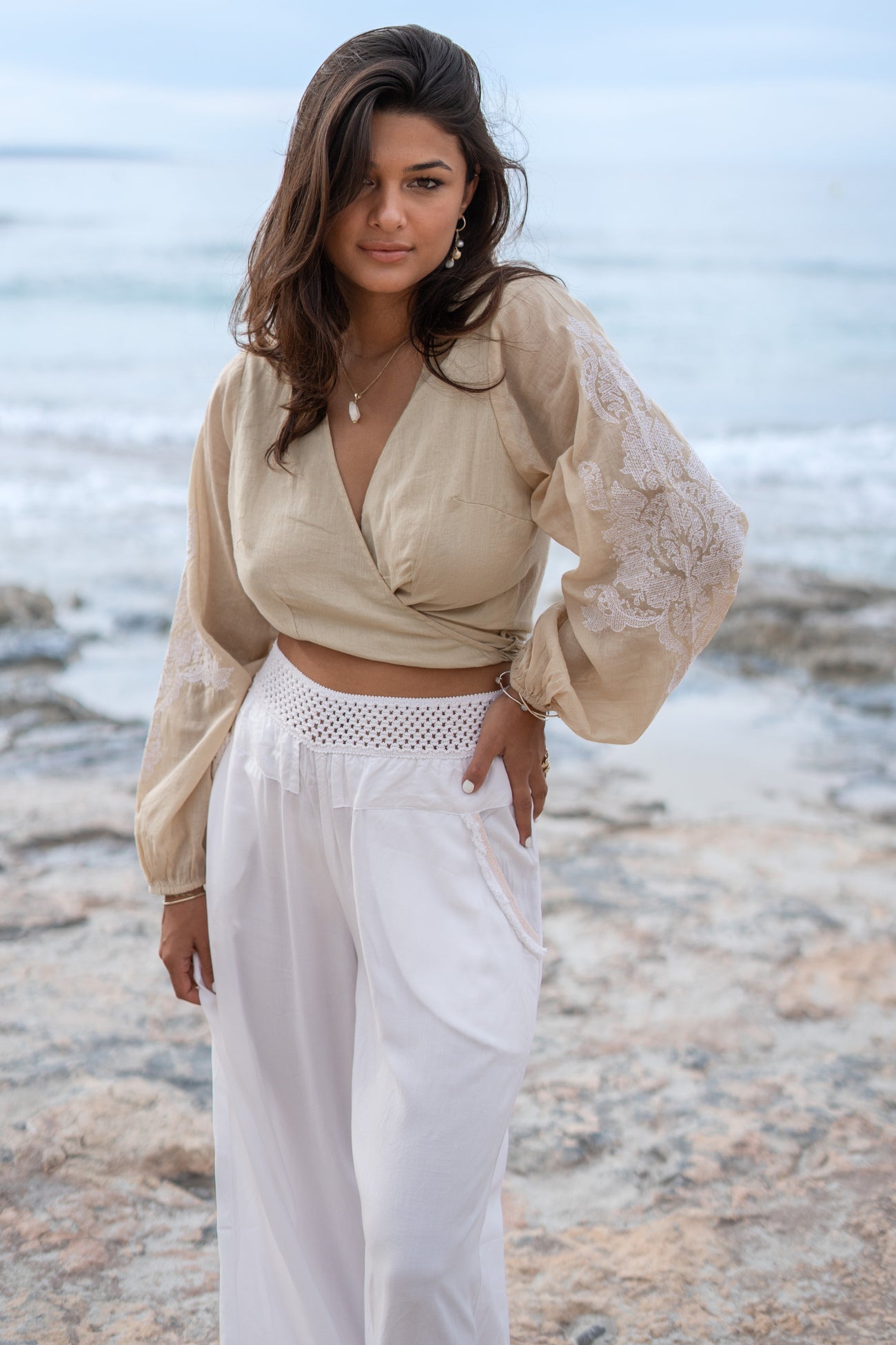 Bohemian broek in white van ibzmode, Brands of Ibiza