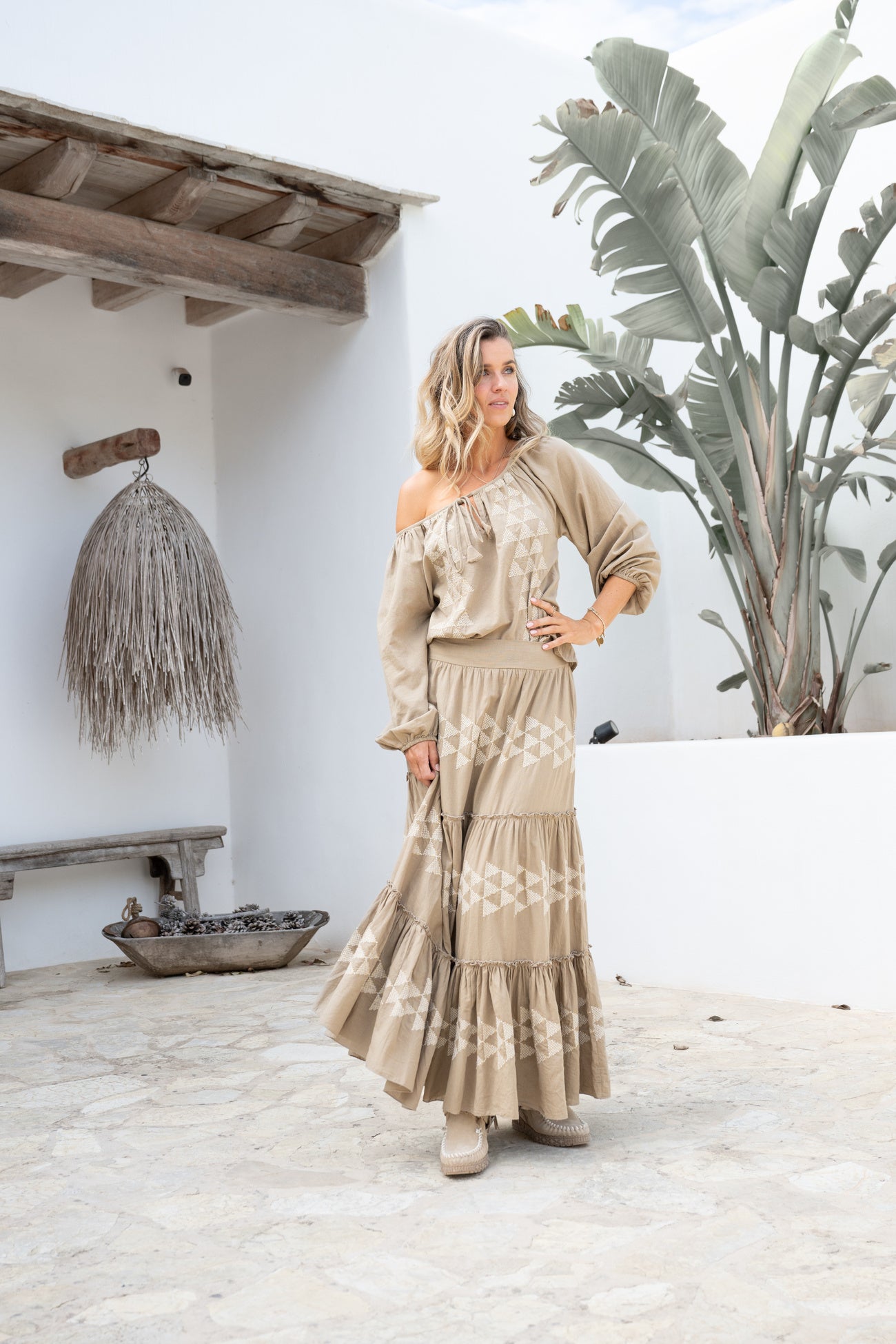 Bohemian blouse in taupe van ibzmode, Brands of Ibiza