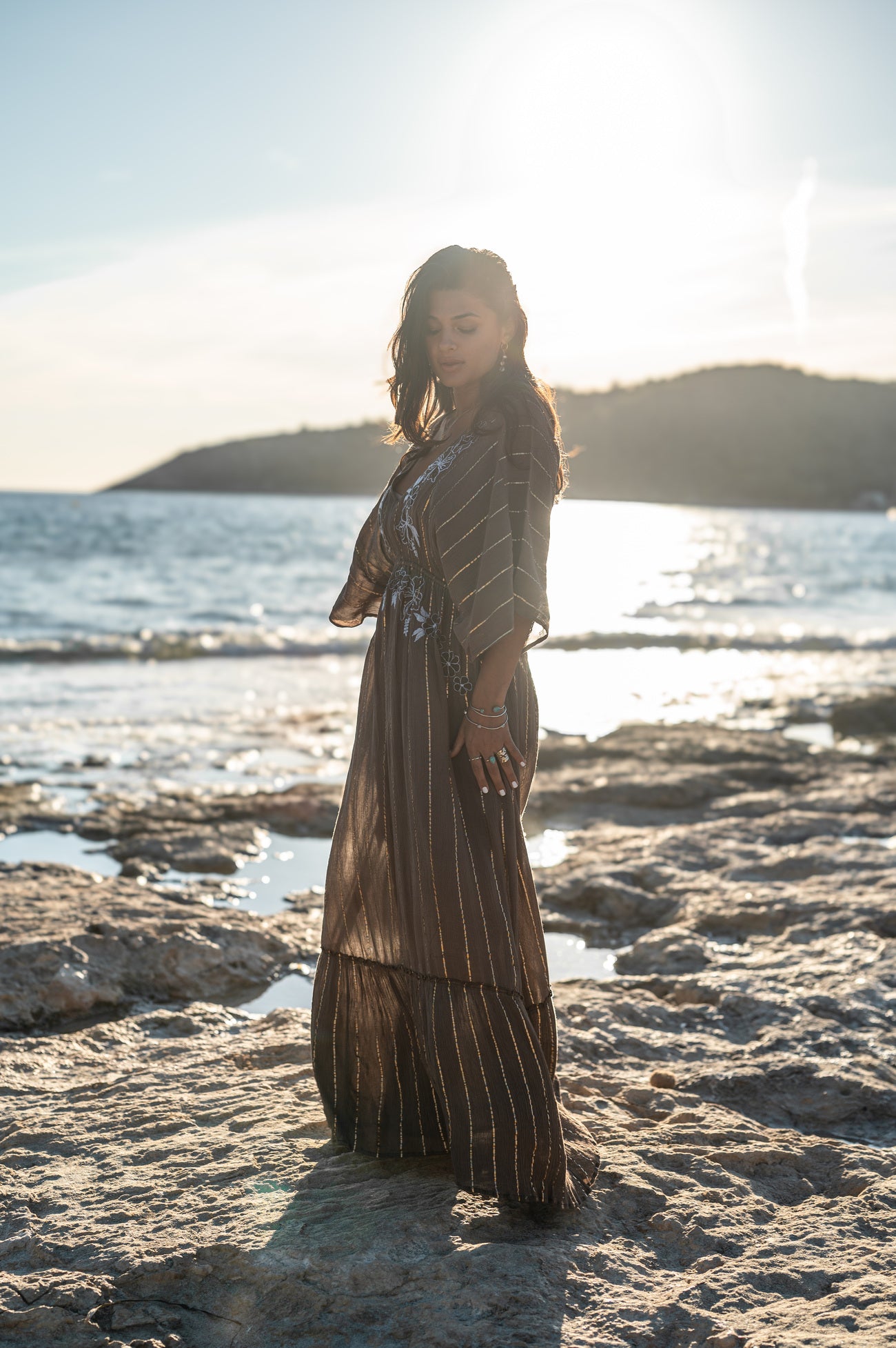 Bohemian jurk in taupe van ibzmode, Brands of Ibiza