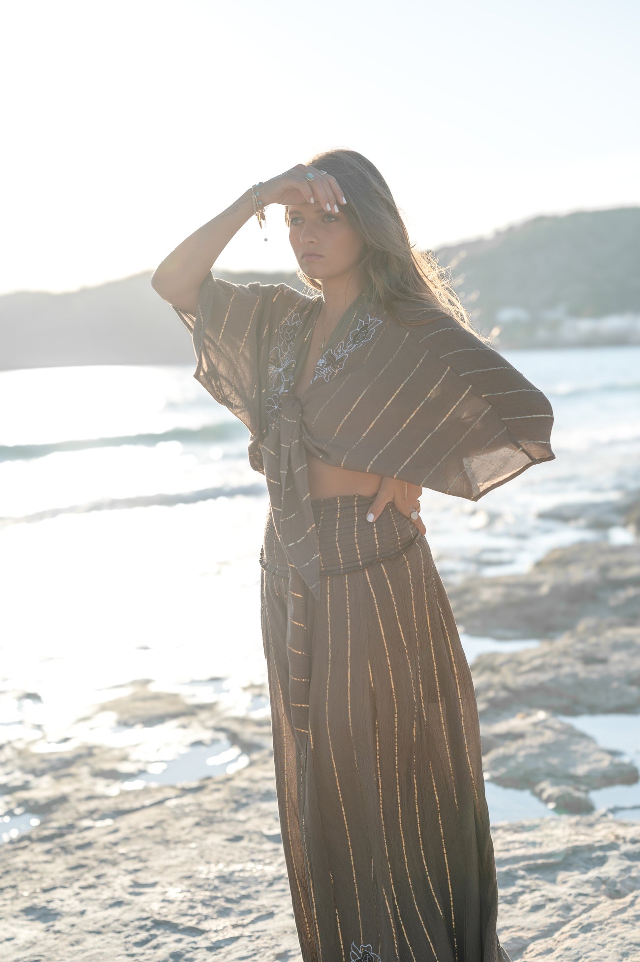 Bohemian kimono in taupe van ibzmode, Brands of Ibiza
