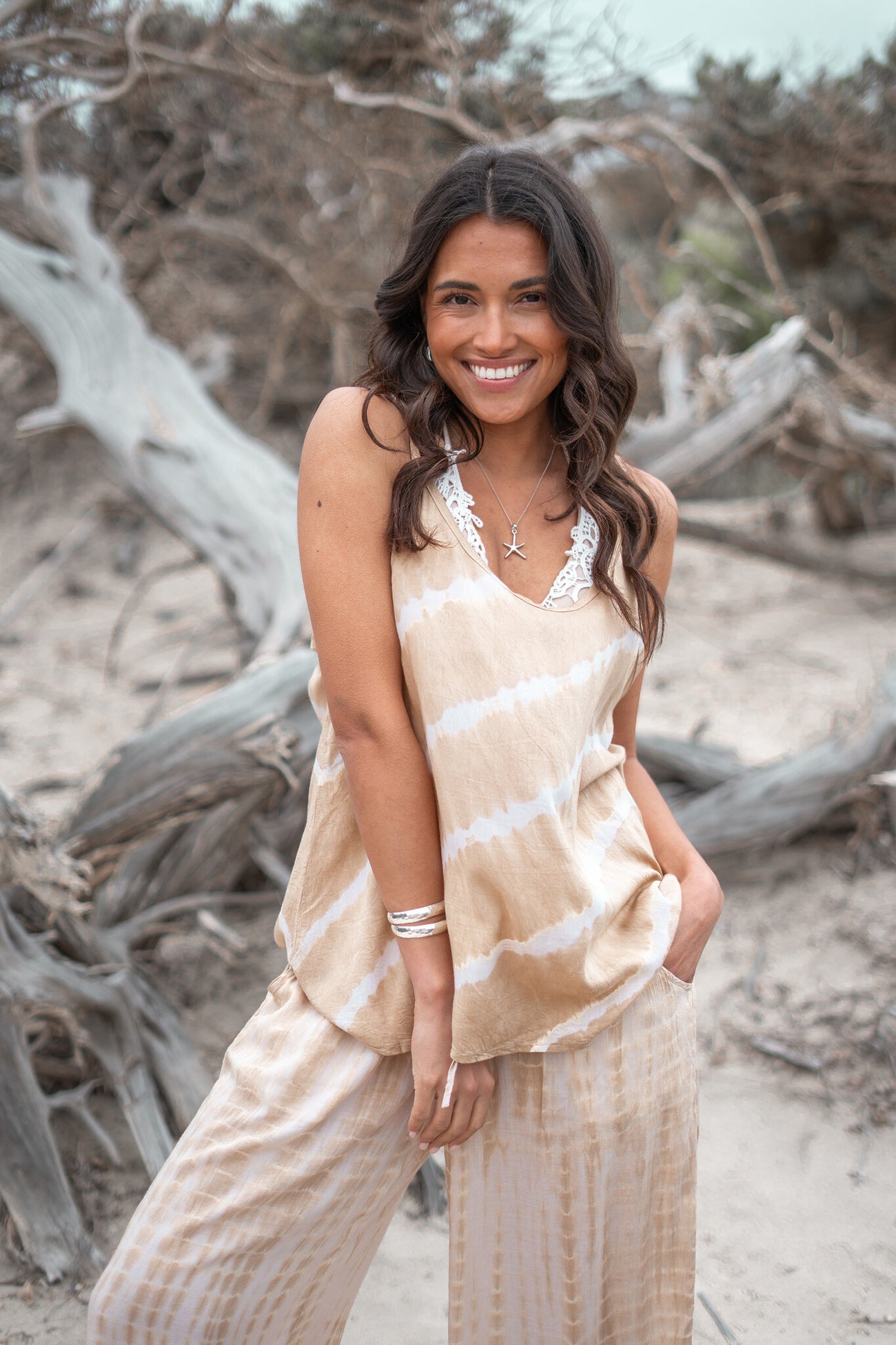 Bohemian top in tie dye sand/ beige van ibzmode, Brands of Ibiza