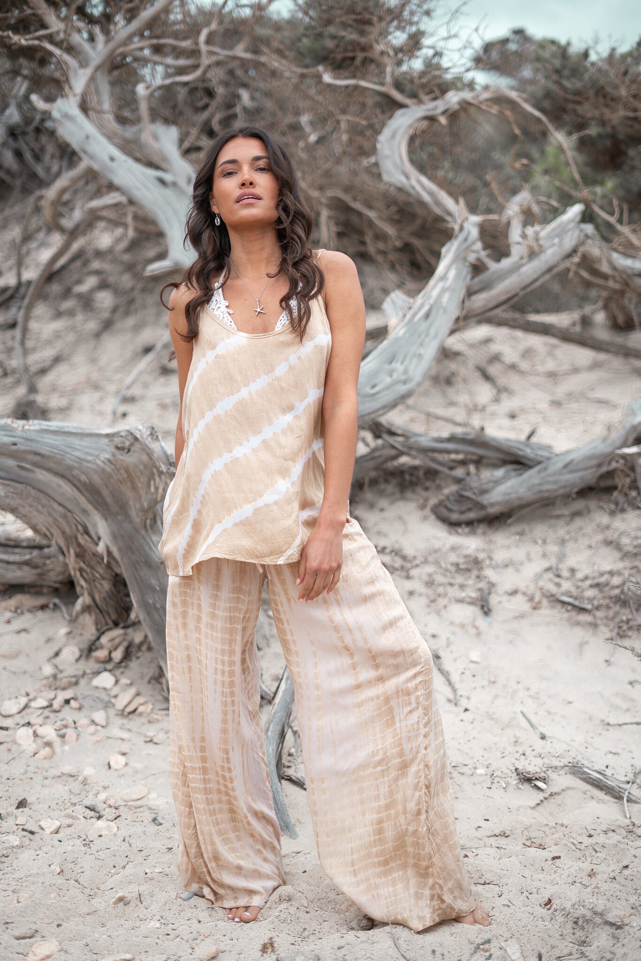 Bohemian top in tie dye sand/ beige van ibzmode, Brands of Ibiza