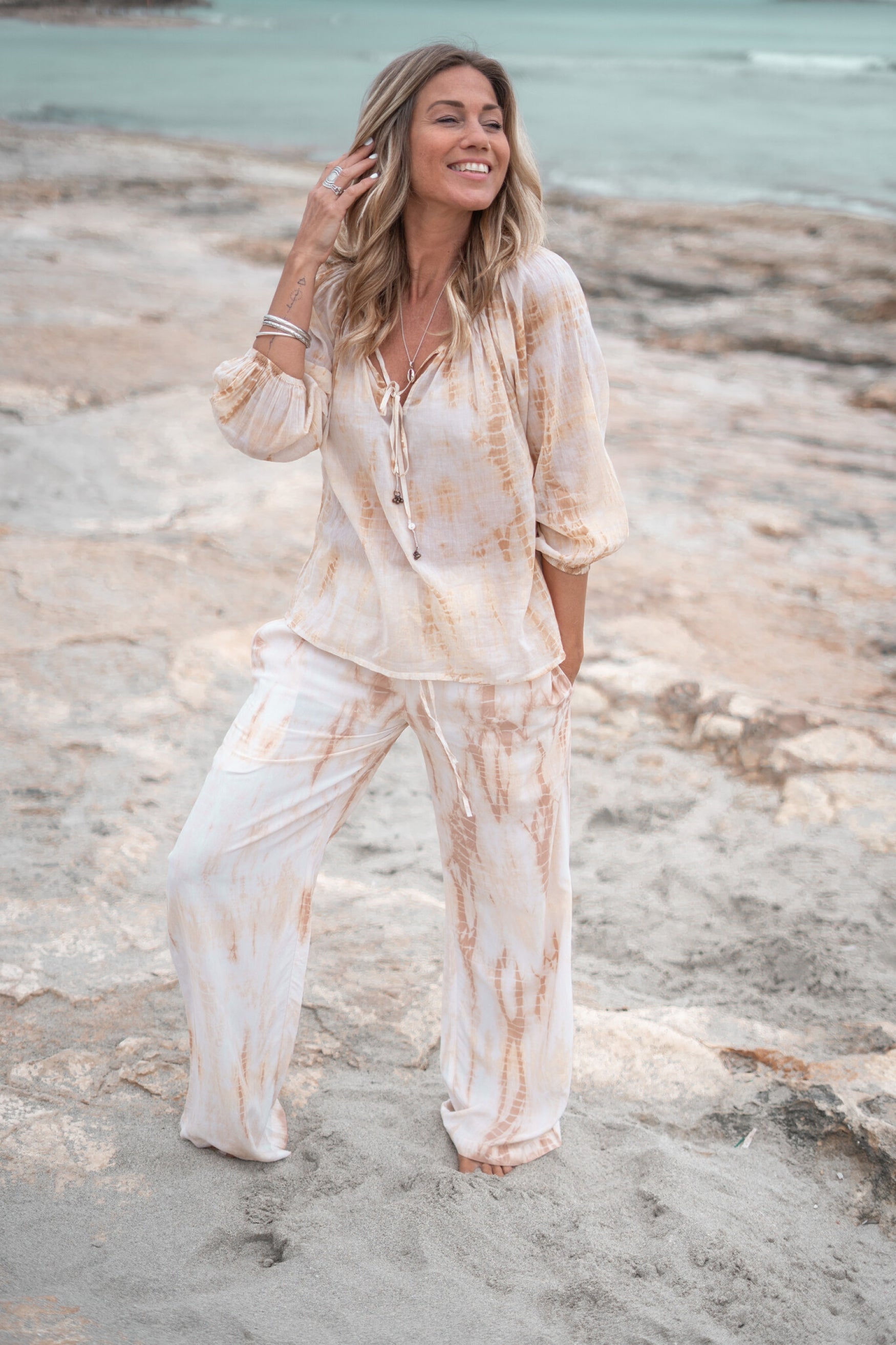 Bohemian blouse in tie dye van ibzmode, Brands of Ibiza