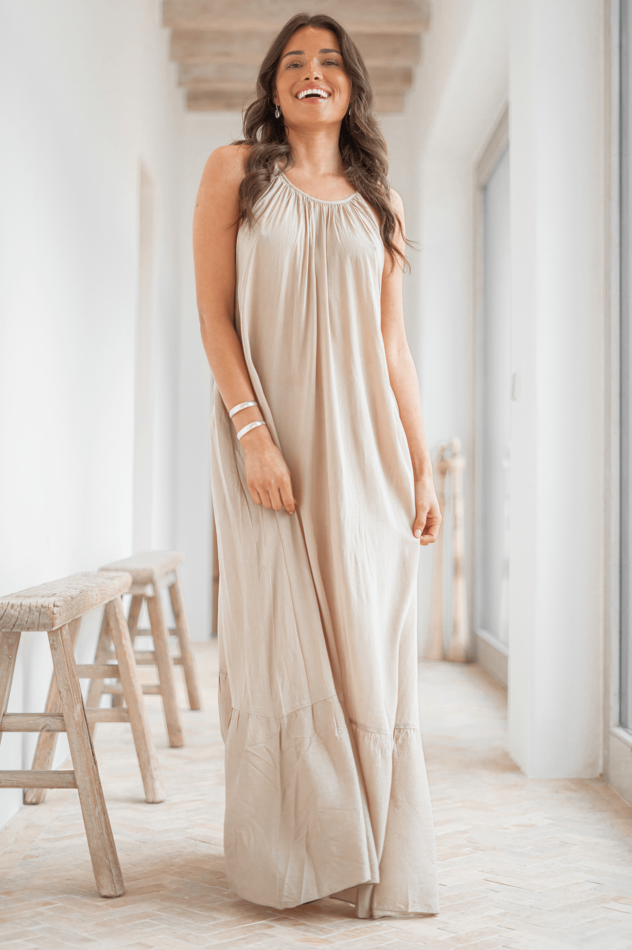 Bohemian jurk in taupe van ibzmode, Brands of Ibiza