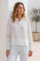 Weiße Bluse im Bohemian-Stil von Ibizamode mit lockerem Schnitt
